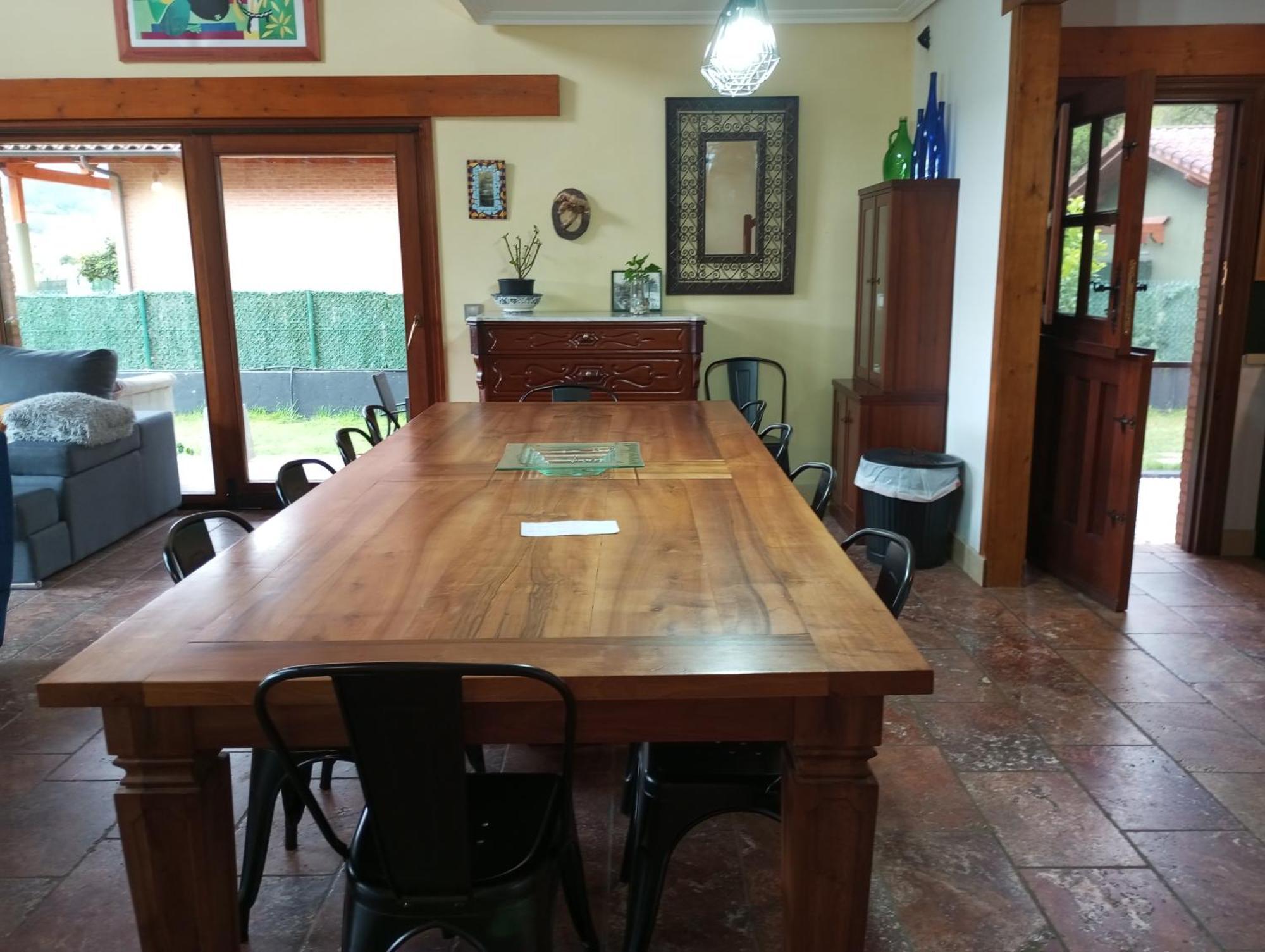 La Casa Malvarrosa Ampuero Exterior photo